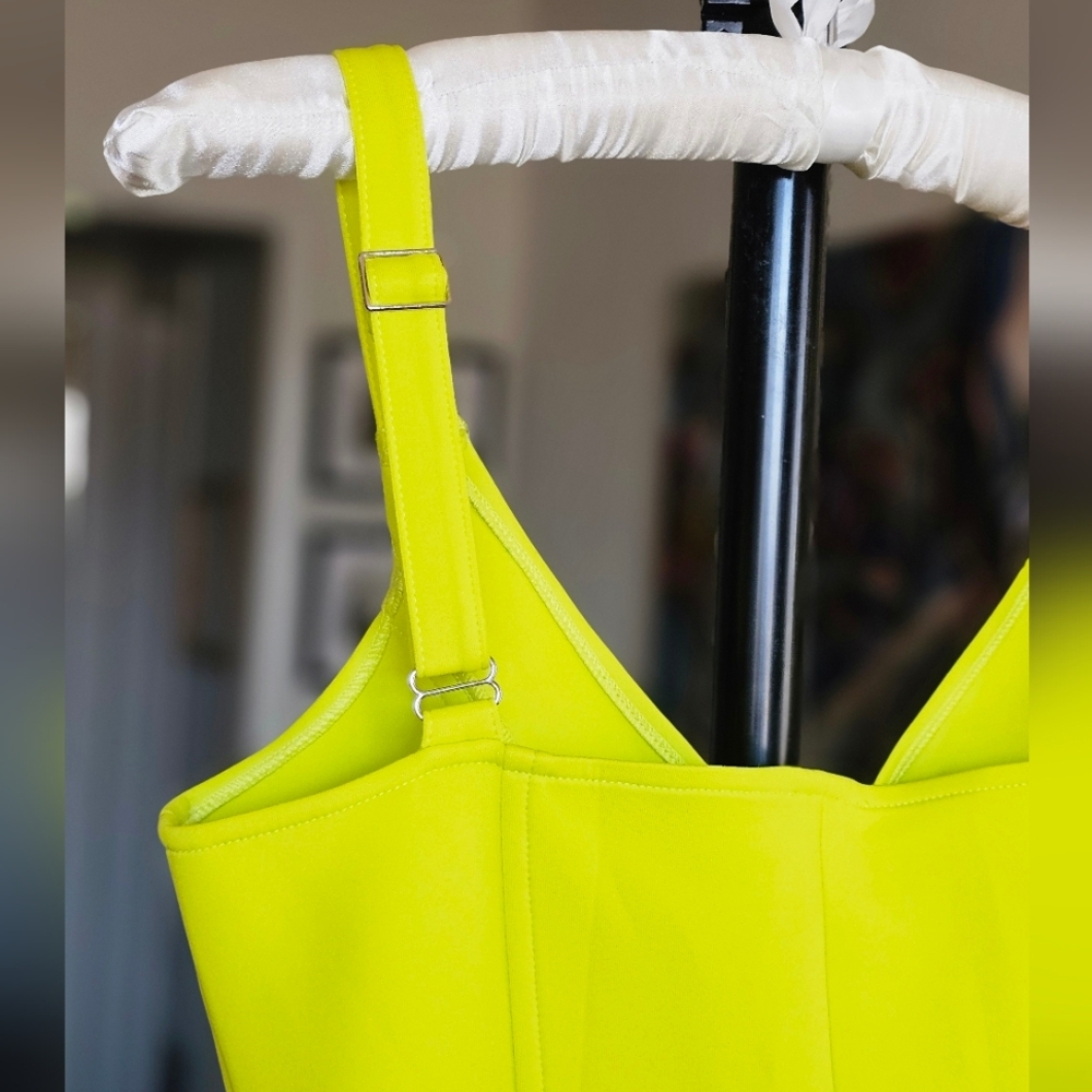 AS by DF Leanne Dress Sorrento Lime Neoprene Party Cocktail Statement NWT - Picture 6 of 10